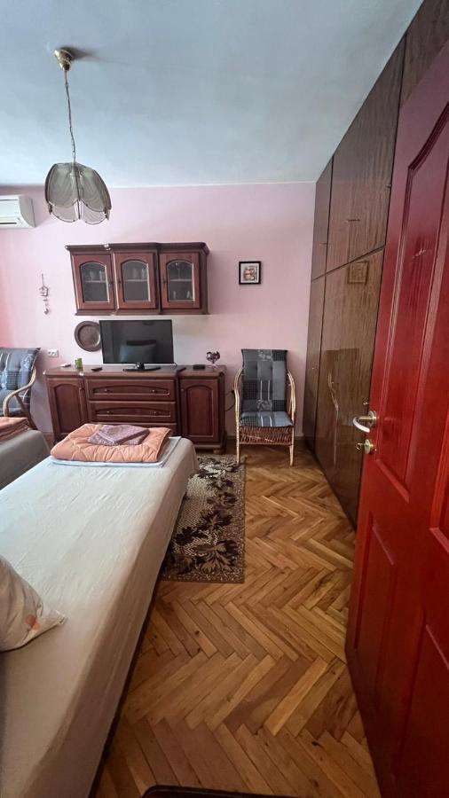 Сладкият Кът На Радост Apartment Burgas City Exterior foto